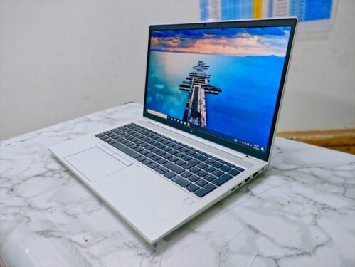 لابتوب hp elitebook 855 g8 - معالج ryzen 7-5850u - رامات 16 DDR4 مع SSD 512gb M.2